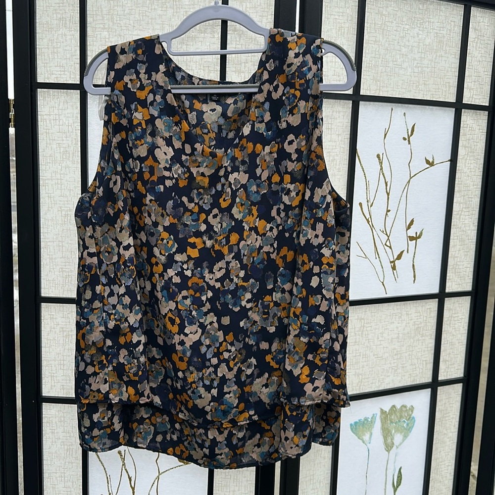 Zac and Rachel Sleeveless Multi Colored Flutter Top Size XL